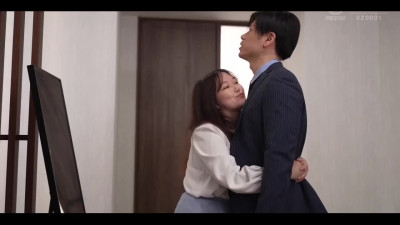 Sexy Petite Japanese Can't Resist Her Desire And Fucks With Her Married Colleague After Work