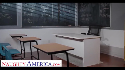 Math teacher left the student at school to give him a personal lesson on fucking