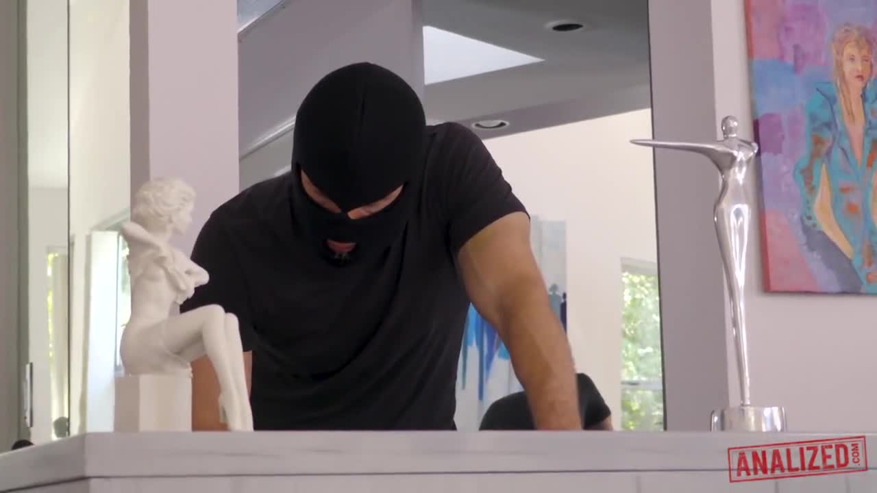 Watch Robber broke into a teen girl's house and stole her anal virginity Full. Duration: 06:56 | ePornBabe.