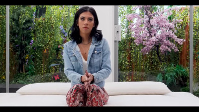 Latina turned out to be perfectly prepared for such an intense casting in different poses