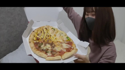 All Pleasures For a Hot Plump Japanese GF: Tasty Food, Relaxing Massage, And Passionate Fuck