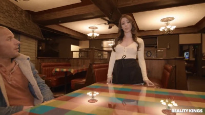 The Food In This Café Is Awful, But the Sexy Brunette Waitress Can Treat You With a Perfect Fuck