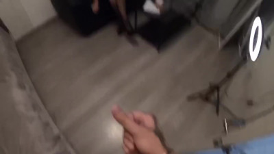 Caroline Mooor longs to stretch her anus