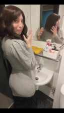 Stepmom taught me how to fuck before my first date with a girl