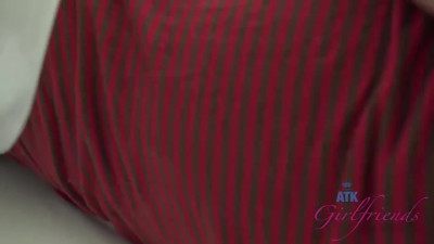 Sweet teen sluts blowing cock in homemade por compilation