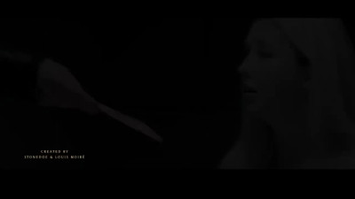 Czech sensual babe Vinna Reed has an luxurious sex while in the mask.