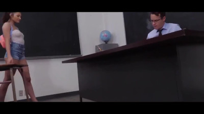 A schoolgirl seduced a teacher right in the classroom