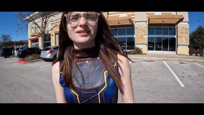 Nerdy redhead Reese Robbins cums with stranger's BBC In her meaty vag