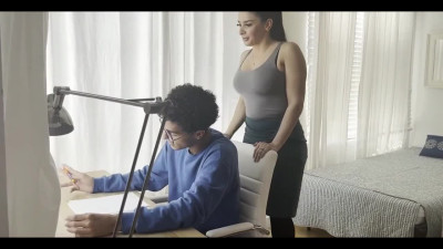 Sheena Ryder disturbs stepson and shows her tits before taboo sex