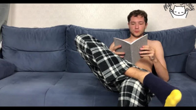 Provocative teen plays with stepbrother's dick and asks for clit massage