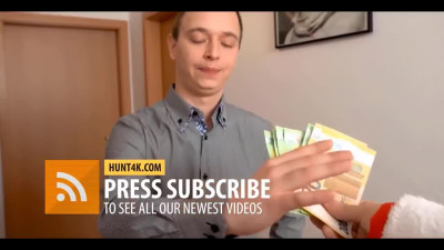 Russian gf fucks investor so her boyfriends poetry could be published - HUNT4K