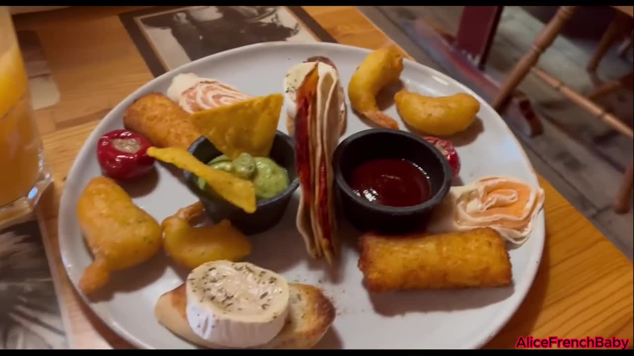 Watch I fucked my french tinder date after dinner at the restaurant! Full. Duration: 14:38 | ePornBabe.