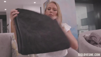 I Reconcile My Blonde MILF Step-mom And My Sexy Shot-hair Brunette Step-sis With My Dick