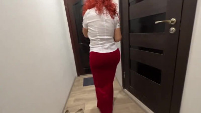 Stepmom's Fat Mature Ass Fucked At the Front Door