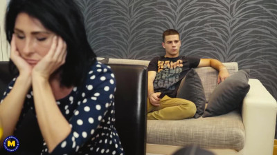Mature Eve Black fucked by her stepson after rimjob - Mature NL