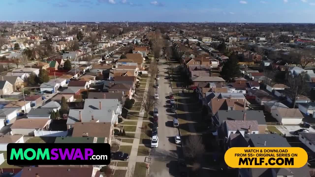 Watch mom swap Full. Duration: 13:06 | ePornBabe.