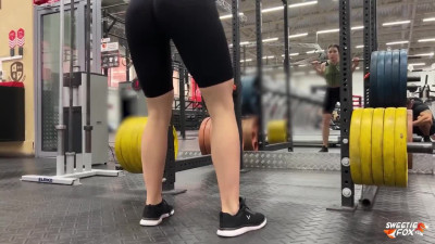Anal sex instead of stretching after the gym