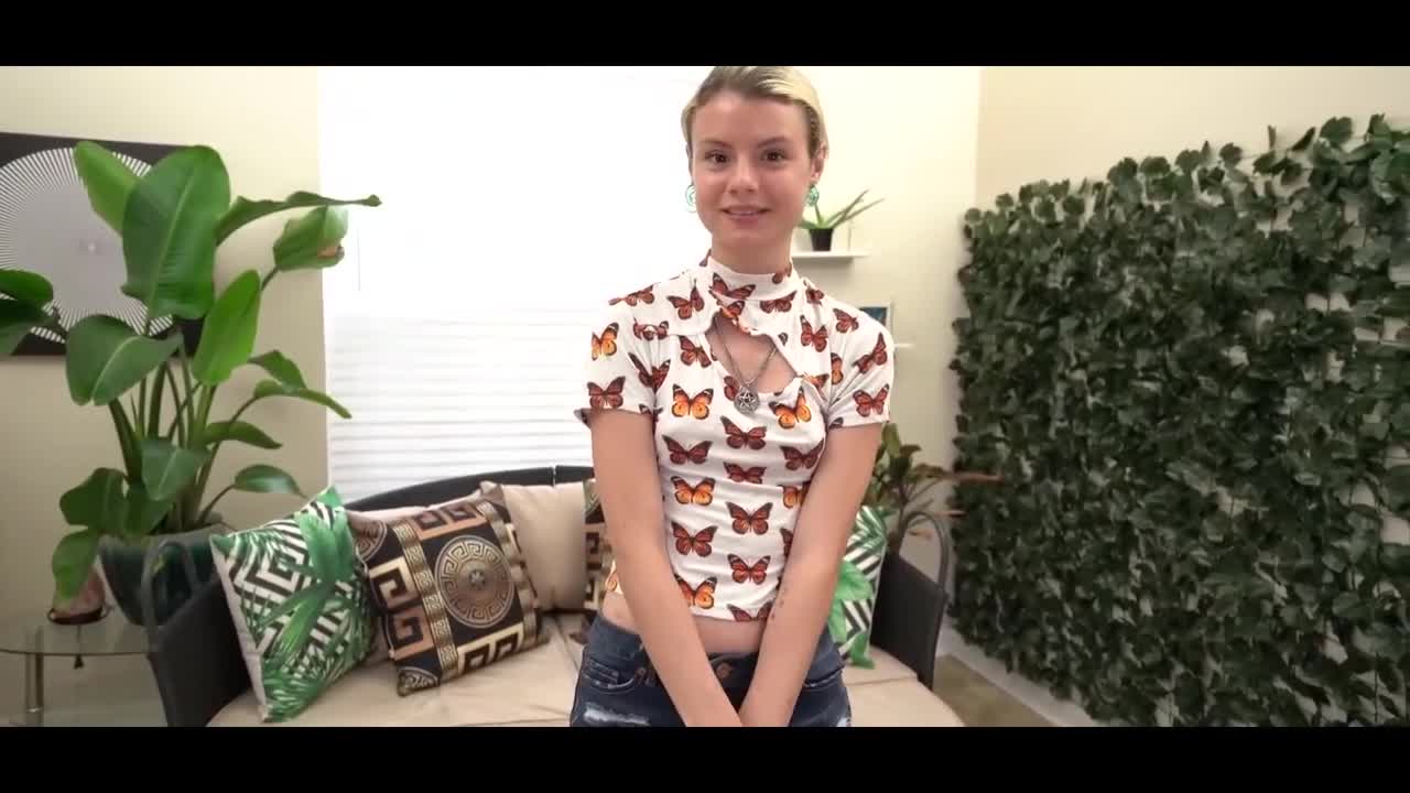 Watch Stepsister, I need a blowjob again! Full. Duration: 07:51 | ePornBabe.