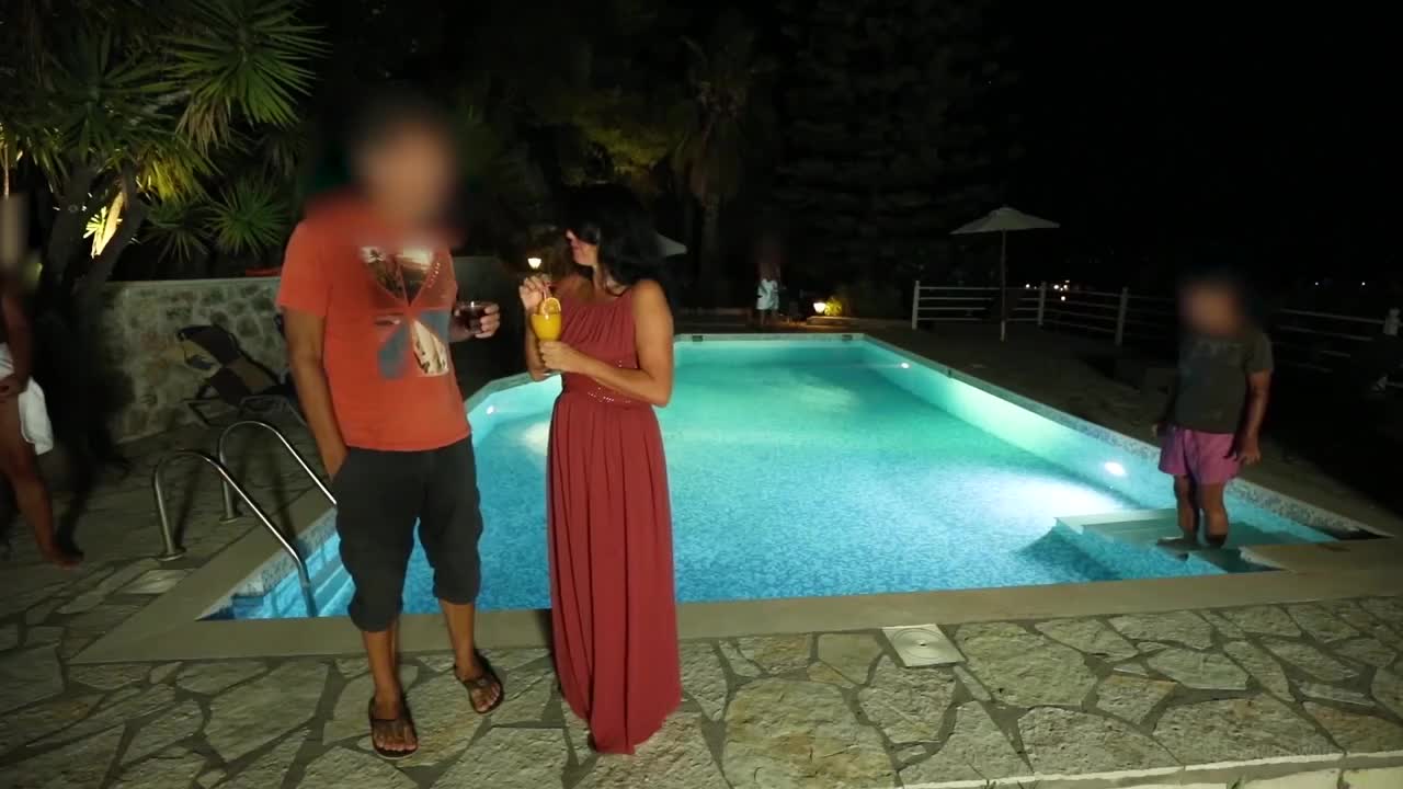 Watch Horny MILF with Cinnamon Rolls instead of Cunt Does Anal in Public! Full. Duration: 07:24 | ePornBabe.