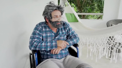 Blowjob therapy for old man who wants to fuck two Latina bitches