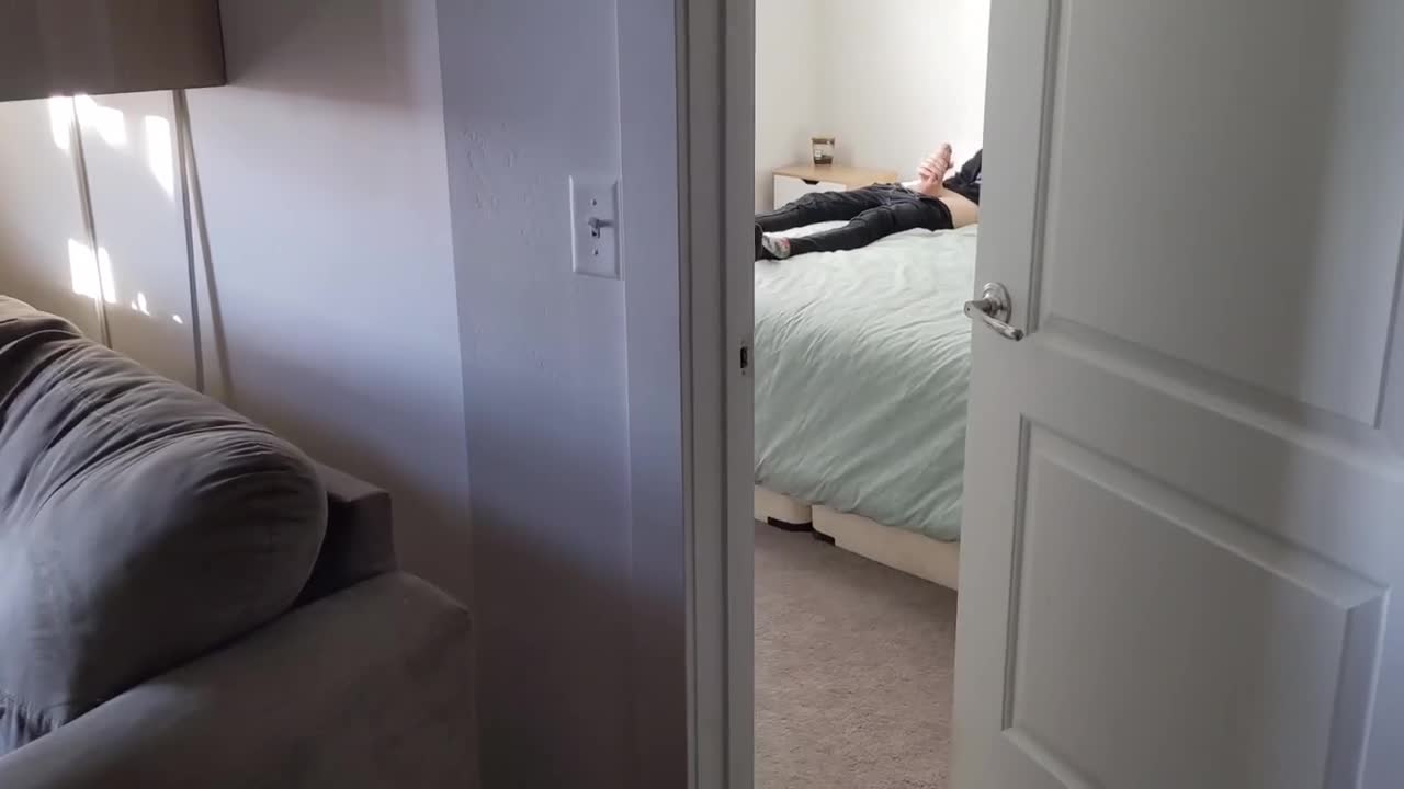 Watch roommate Full. Duration: 09:54 | ePornBabe.