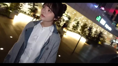 Date with a Japanese cutie ended with raw sensual sex