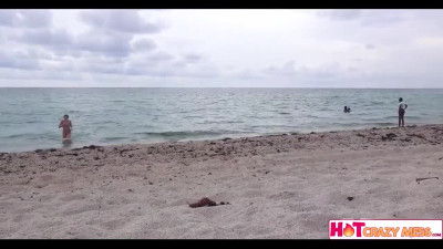 A liberated brunette decided to have sex with a stranger from the beach