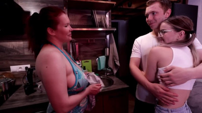 18 yo stepsister attacks stepbro's big dick right behind stepmother.