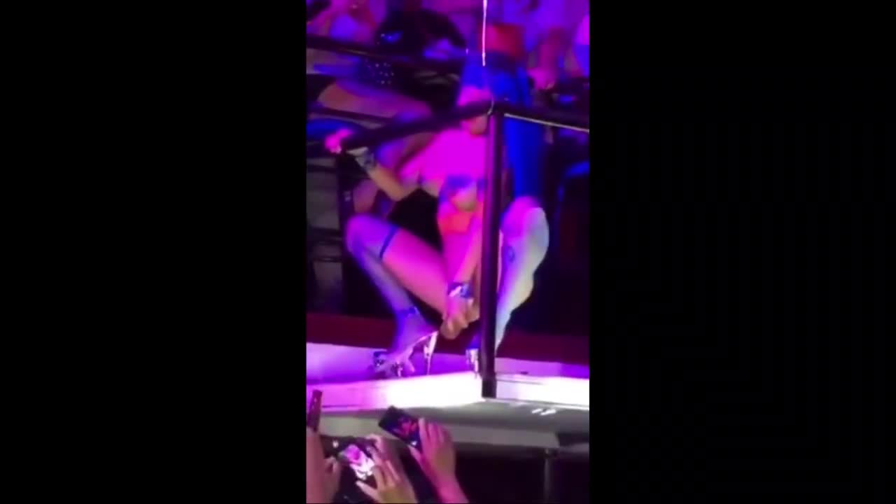 Watch celebrity Full. Duration: 00:48 | ePornBabe.