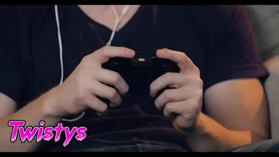 Skinny blonde cheats on her boyfriend with his mom while he plays in the virtual world!