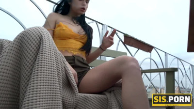 Brunette teen took a stranger's cock as a cigarette and stuffed it into her mouth
