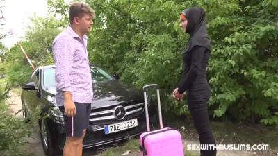 Slim Busty Muslim Cutie Used Her Tight Pussy To Pay For the Ride To the Airport