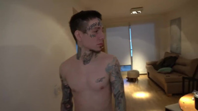 Big booty latina provokes BF to morning fuck