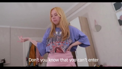 PAWG STEPSIS TURNS ON after CATCHING ME SNIFFING HER WORN SMELLY PANTIES