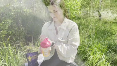 Teenage student girl eats sperm after picnic-sex with big cock