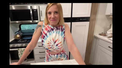 Sexy Blonde MILF Can't Wait To Try Her Stepson's Cock And Thus Pay Back To Her Cheating Hubby