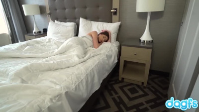 Winter Jade wakes with BF's fingers in her trimmed cunt! [POV]