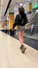 A date goes sexual as the couple gets horny in an empty cinema