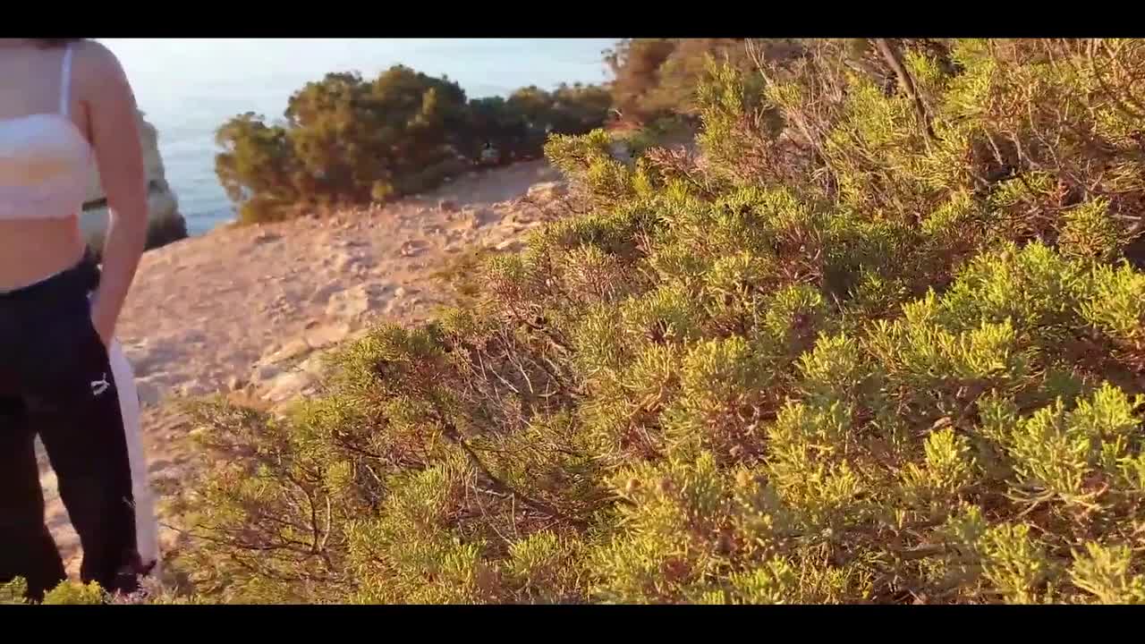 Watch Amateur babe sucks Stepbrother's dick and shows big natural tits outdoor Full. Duration: 07:38 | ePornBabe.