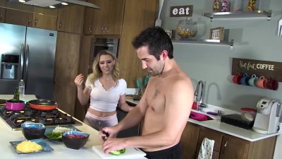 Couple got tired of cooking and fucked in the kitchen