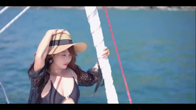 Cutie teen Jasmine J enjoys on a yacht.