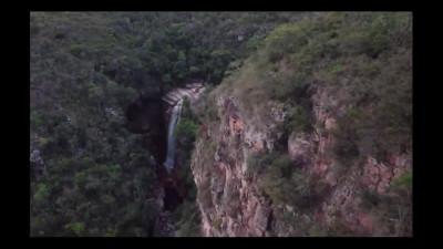 Waterfall trip with attractive babe turned into Outdoor Shag in doggy way
