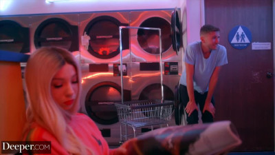 Tiny cheating white chick finds giant black cock at laundry