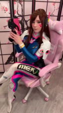 D.Va POV Blowjob & Facial