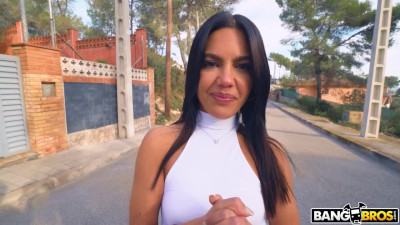 Beautiful Latina girl face and pussy fucked in the middle of the street