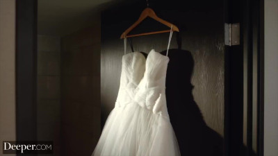 Jilted groom fucks seductive bridesmaid Anna Claire on the wedding day