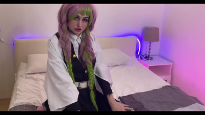 Inked babe cosplays Mitsuri Kanroji and fucks pussy with dildo