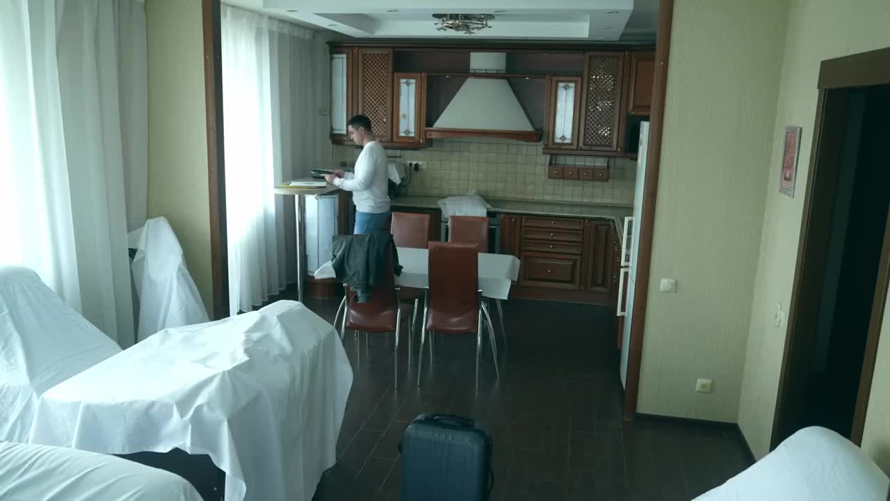 Watch Evil ghost maid fucks new owner of haunted house Full. Duration: 13:13 | ePornBabe.