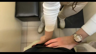 Risking to get caught by fucking petite stepdaughter in her little asshole in fitting room