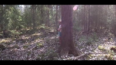 Girl analyzed in creampied in the woods - public sex POV